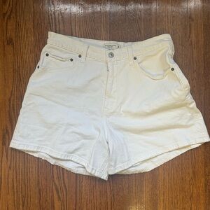 Abercrombie & Fitch Women's High Rise Curve Love Dad Short